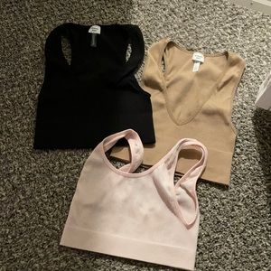 Aritiza Sunday best seamless bra tops